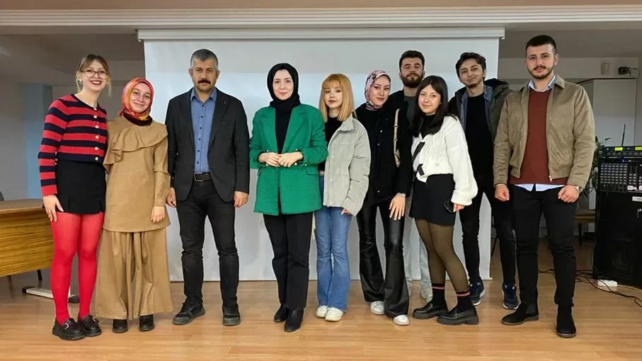 Süleyman Demirel Üniversitesi İletişim